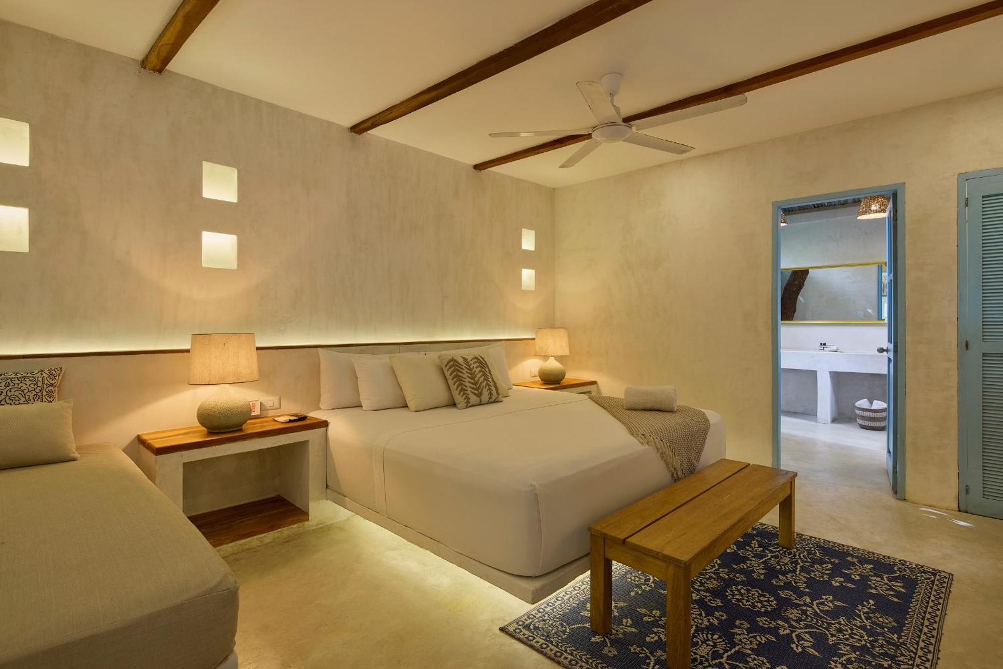 Hotel Fenix Cartagena Playa de Punta Arena