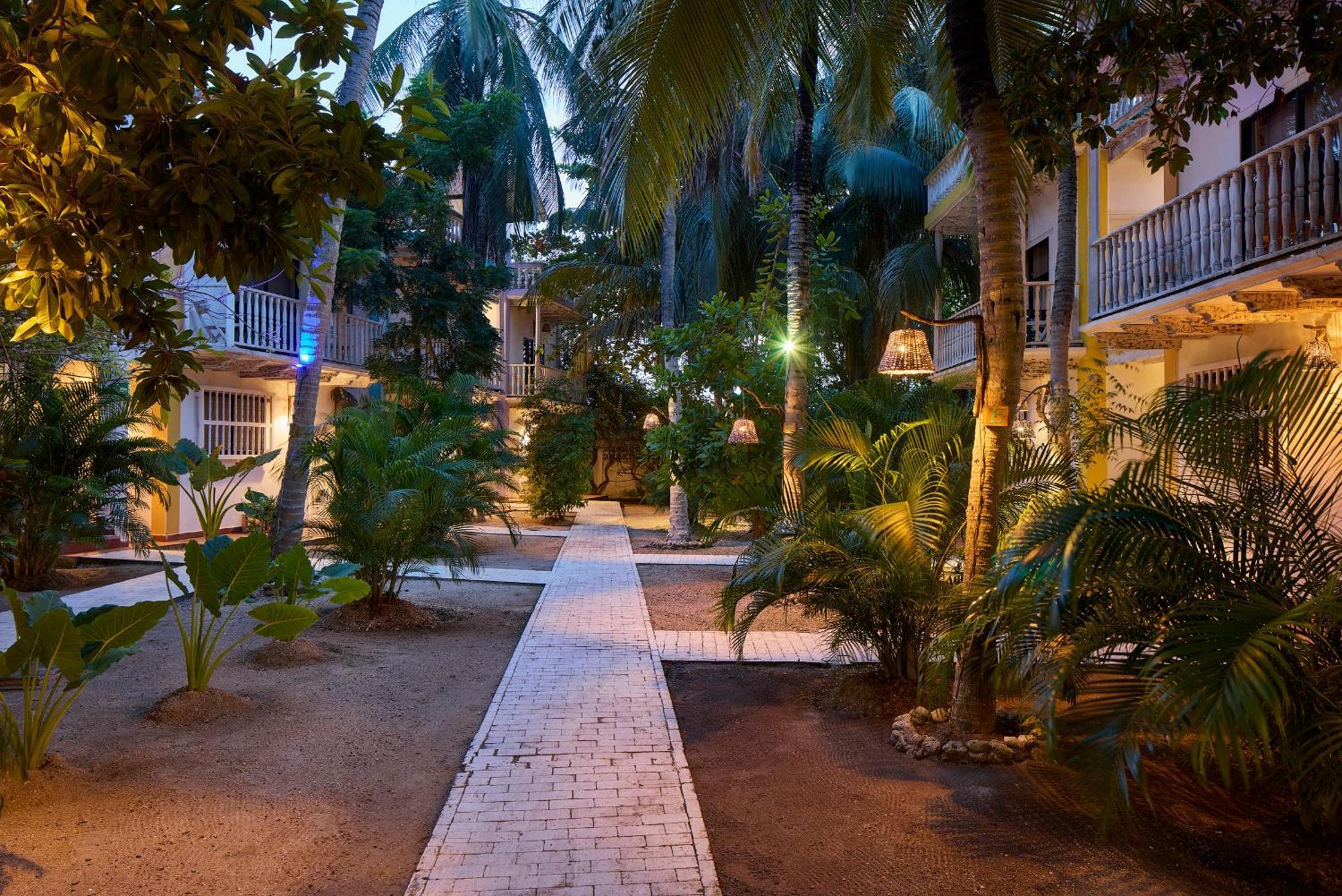Fenix Cartagena 4* Playa de Punta Arena